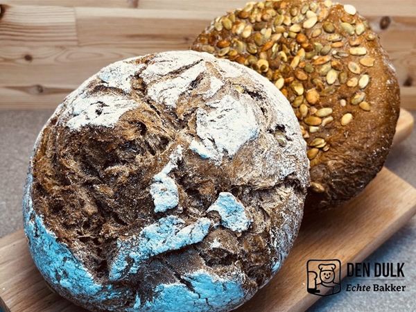 Woeste knoest ongesneden