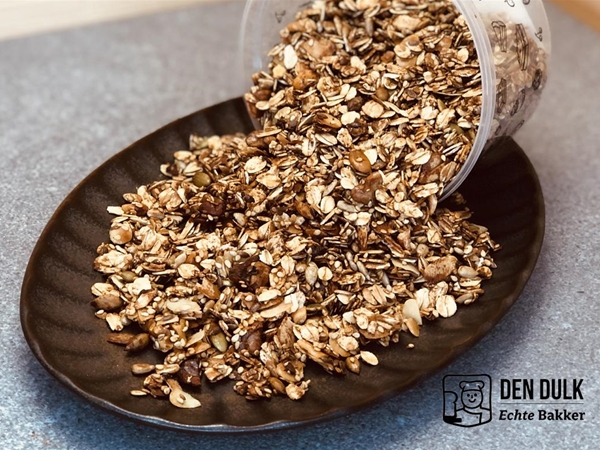 Noten-Zaden Granola